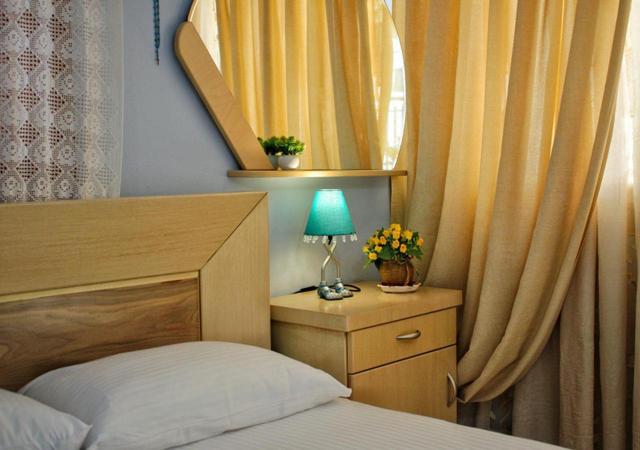 Studios And Apartments Meri Нео Кліма Екстер'єр фото